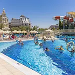 Royal Palace 5*