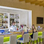 Royal Palace Resort