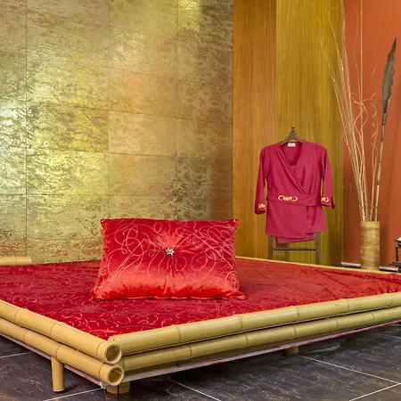 Курортный комплекс Royal Palace 5*