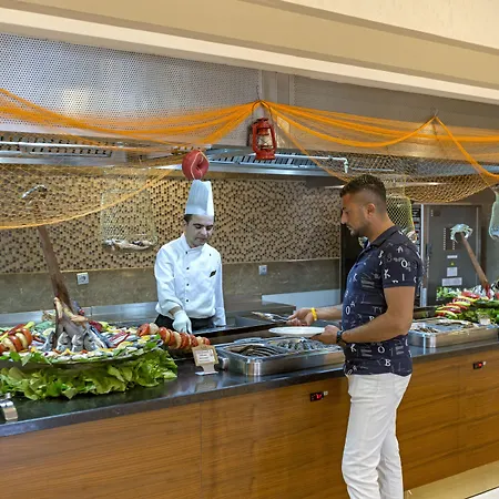 Royal Palace Курортный комплекс 5*