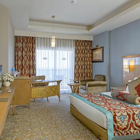 Semesteranläggning (resort) Royal Palace