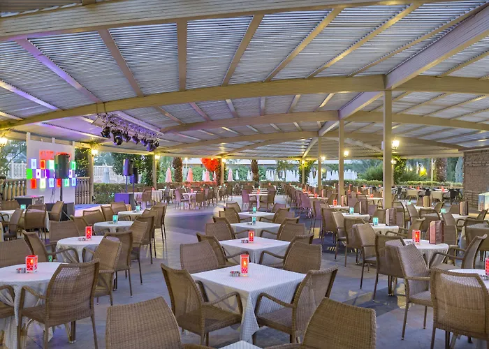 Üdülőközpont Royal Palace