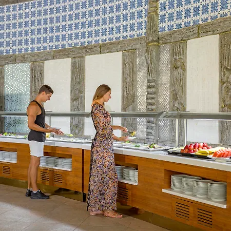 Royal Palace Θέρετρο