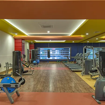 Royal Palace Resort 5*